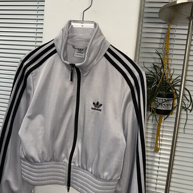 새상품)Adidas아디다스 하이 샤인크롭 져지 트랙탑 s