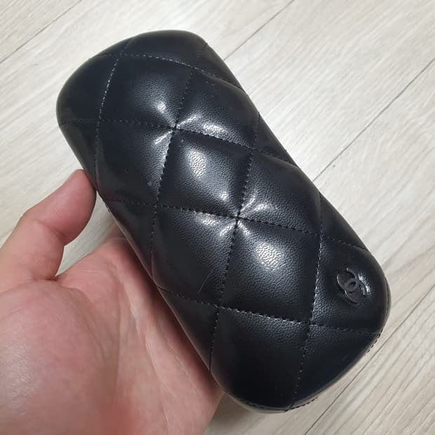 샤넬 선글라스 케이스 
