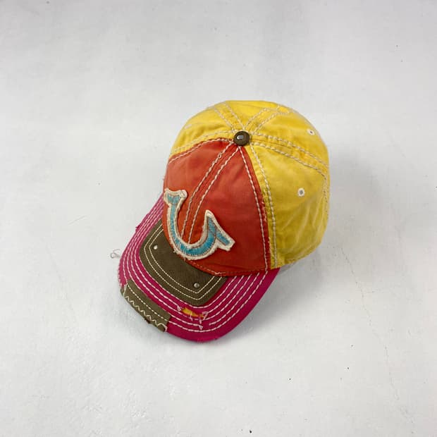 트루릴리전 멀티 블록 스티치 캡