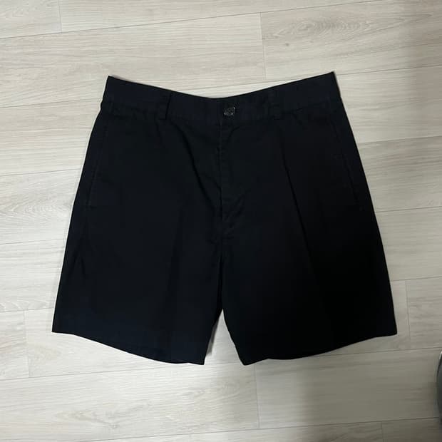 COS 코튼 4부 쇼츠