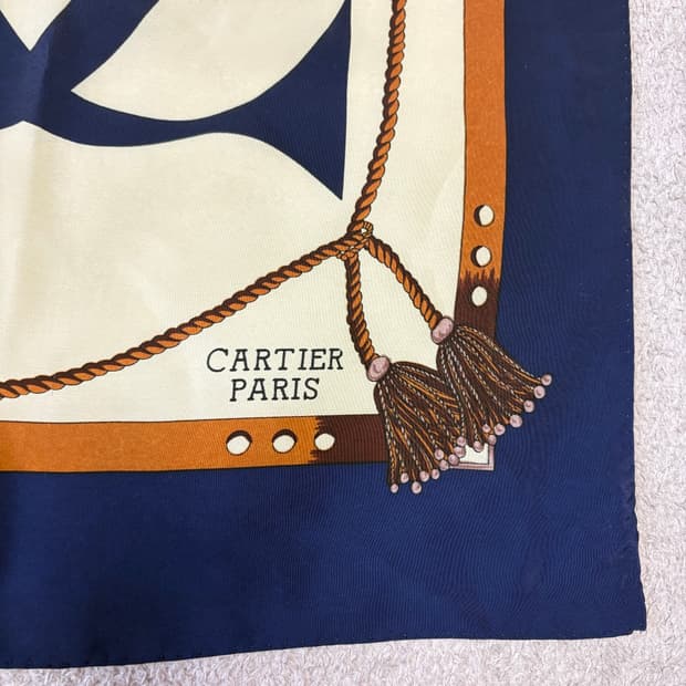 까르띠에(Cartier) 빈티지 더블C 로고 실크 스카프