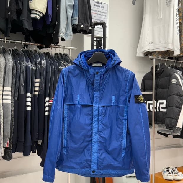 [M] 스톤아일랜드 무솔라고마타 바람막이