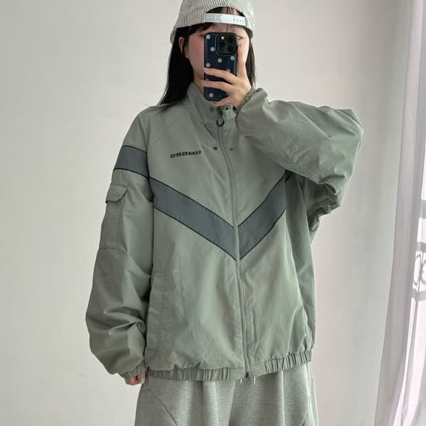 엄브로 US 카키 바람막이