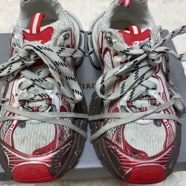 발렌시아가 3xl 레드 원아웃 41