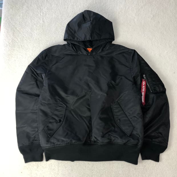 알파인더스트리 풀오버 후드 Ma1