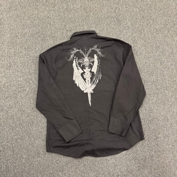 XL)Pop Icon 빈티지 등판 프린팅 블랙 긴팔셔츠