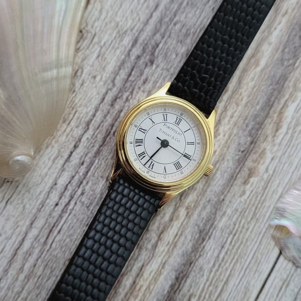 [연말세일] 정품 티파니 포트폴리오 쿼츠 시계