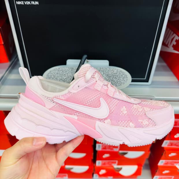 나이키 여성 V2K 런 핑키폼 HJ5269-600