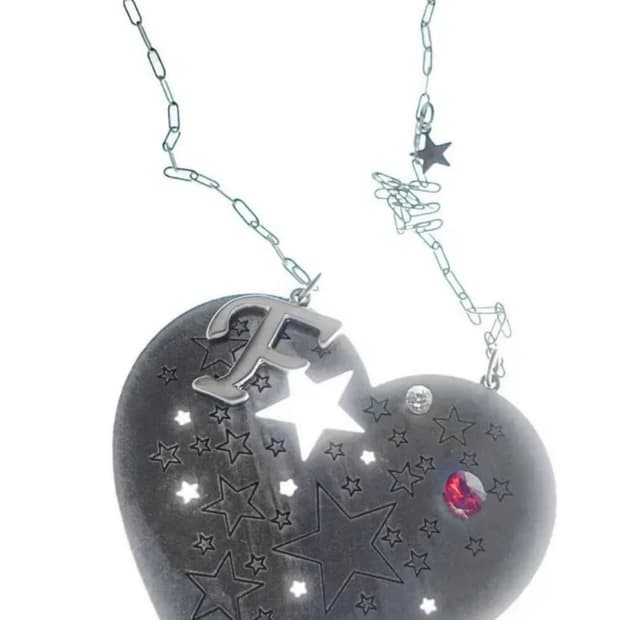 샵페어리 목걸이 구해요