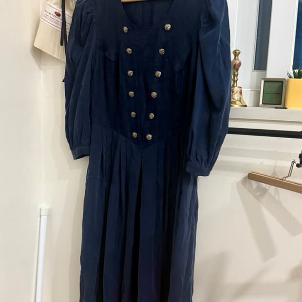 오스트리아 전통 드레스 (Dirndl)