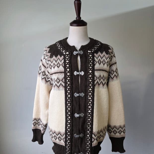 노르웨이 노르딕 니트 가디건