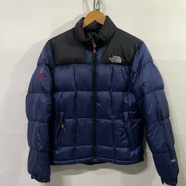노스페이스 로체 경량패딩 써밋 필파워800 90사이즈