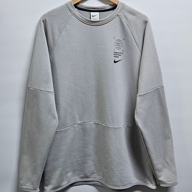 나이키 드라이핏 그래픽 피티니스 크루넥 L