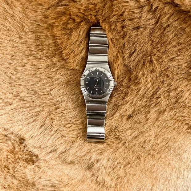 오메가 컨스틸레이션 시계