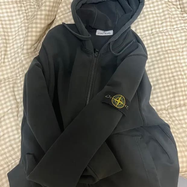 스톤아일랜드 후드집업 블랙 XXL