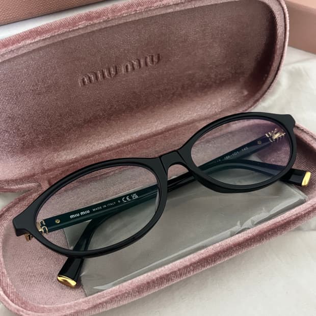 미우미우 안경 리가드 블랙 긱시크 OMU-09XVF 정품 블루라이트