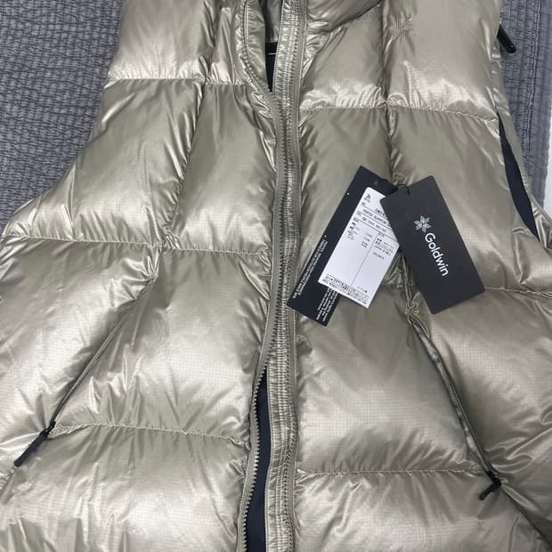골드윈 퍼텍스 퀀텀 패딩베스트 베이지 4사이즈