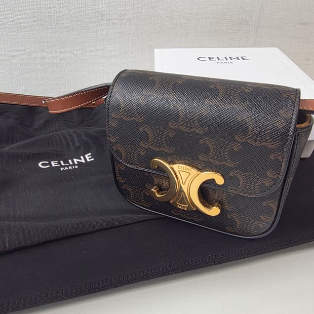 셀린느 트리옹프 미니 크로스백