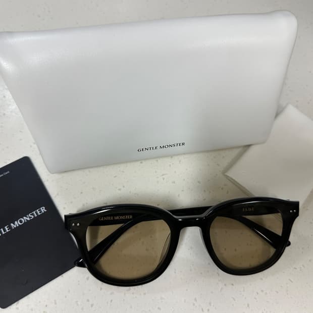 젠틀몬스터 제이드(JADE)01 BR 선글라스