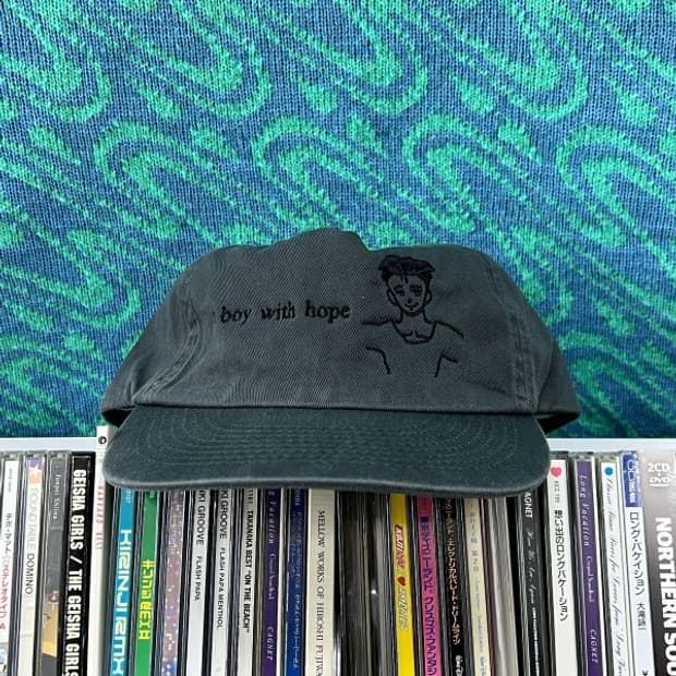 보이 휘드 호프 5 패널 캡 그레이 thelittlemarch