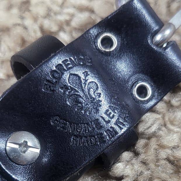 플로렌스 블랙 가죽 벨트 미사용