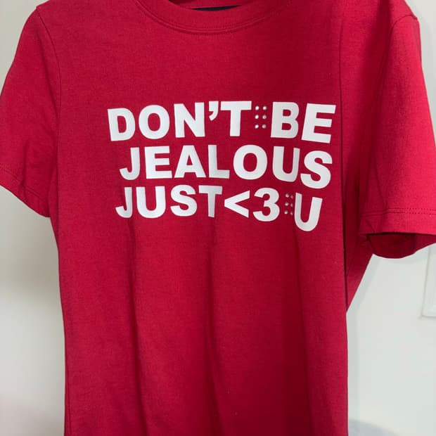 제노리포트 dont be jealous 티