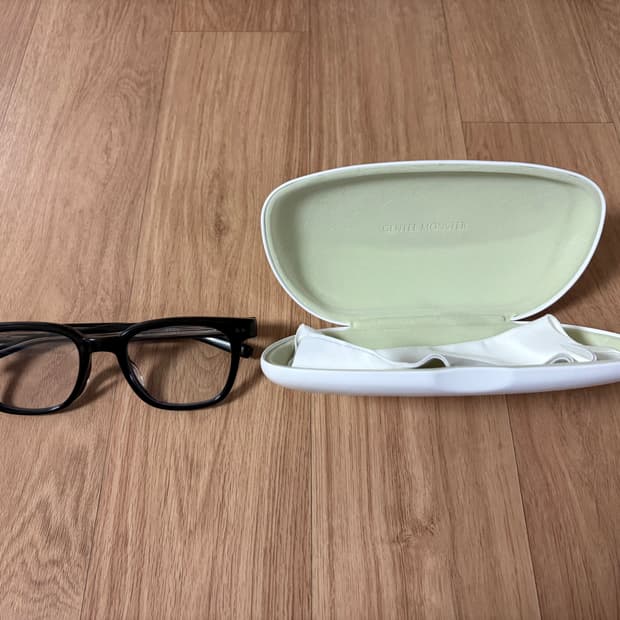 젠틀몬스터 에반 안경 판매합니다