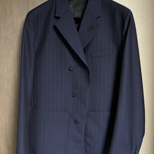 디올 남성 네이비 스트라이프 정장 셋업