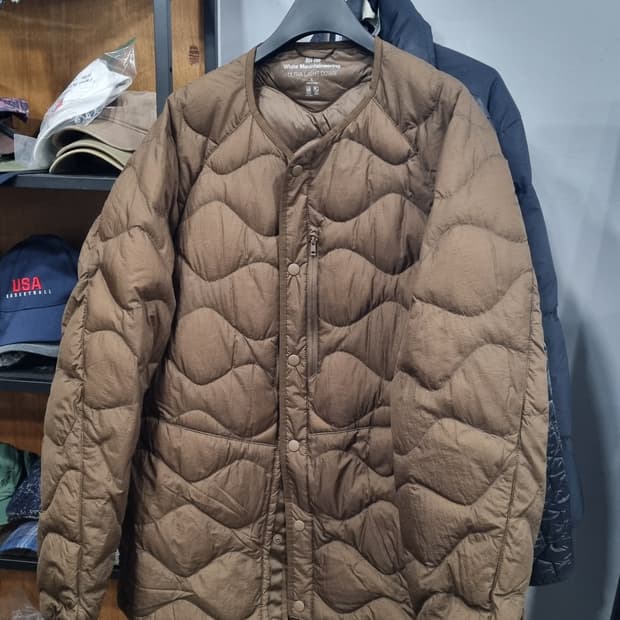 uniqlo x 화이트마운티어링 오버핏 xL 울트라 라이트 다운