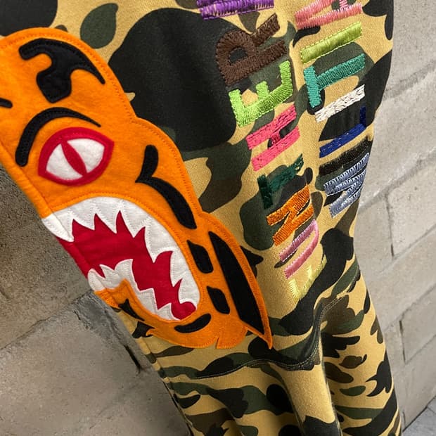 베이프 카모 샤크 후드집업