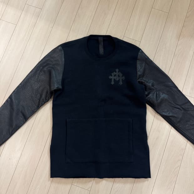 크롬하츠 Cross Patch Leather Sweater 