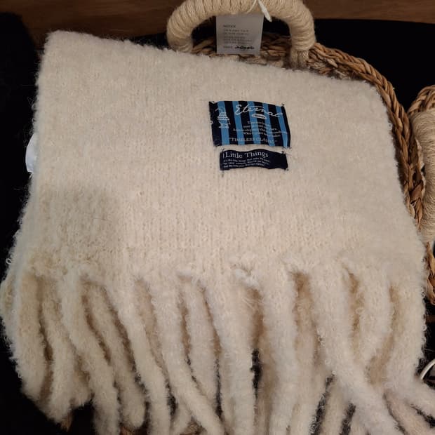 (마지막특가) 피그먼트 목도리 새상품