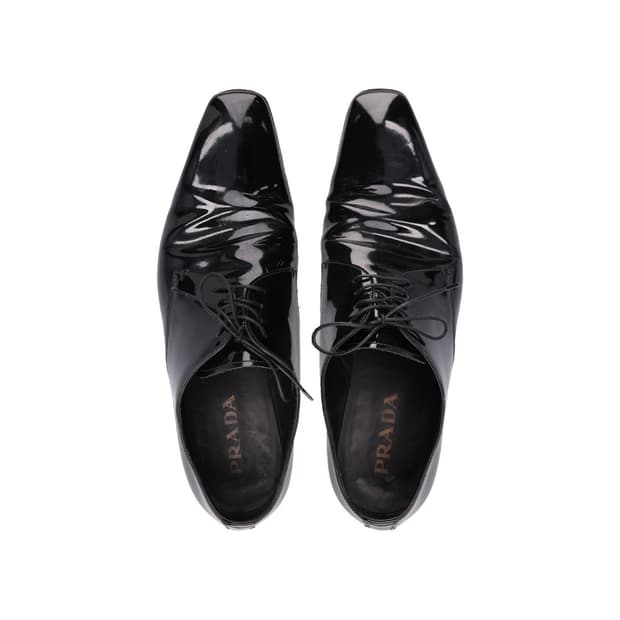 프라다 로퍼 페이던트 블랙 8.5