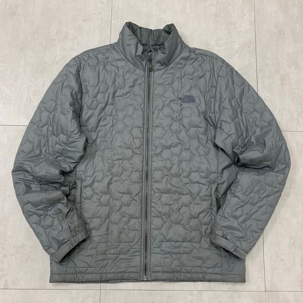 노스페이스 그레이 경량패딩 #237