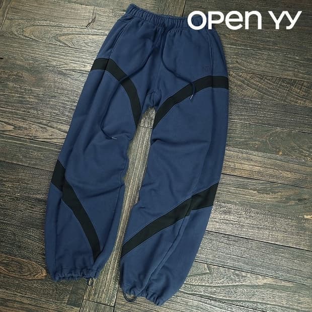 [더오픈프로덕트 오픈YY] 투웨이 스트링 스웻 팬츠 네이비 M19759