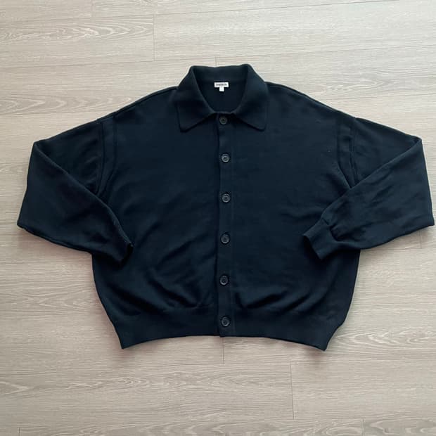 (새상품) 아노블리어 카라 니트 가디건