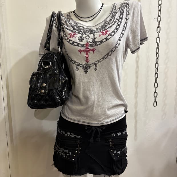 algonquins 알곤퀸즈 체인 프린팅 화이트 티셔츠 펑크