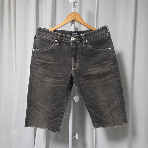 랭글러 슬림핏 버뮤다 팬츠