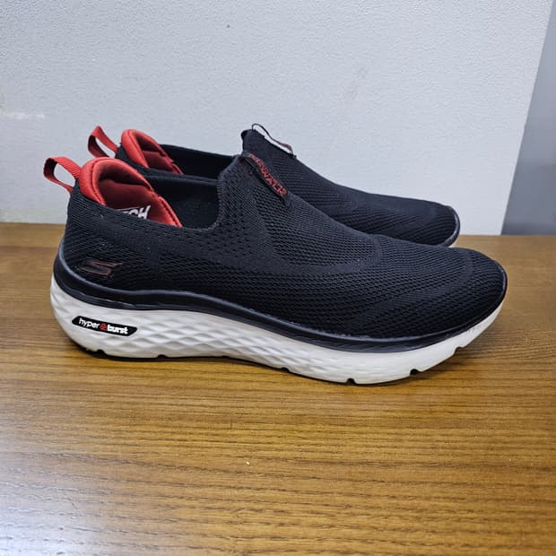 스케쳐스 고워크 블랙 슬립온