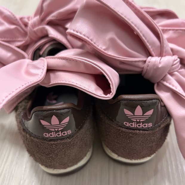 아디다스 x 캐롤라인 후 SL 72 OG 브라운 원더 모브 230 팝니다