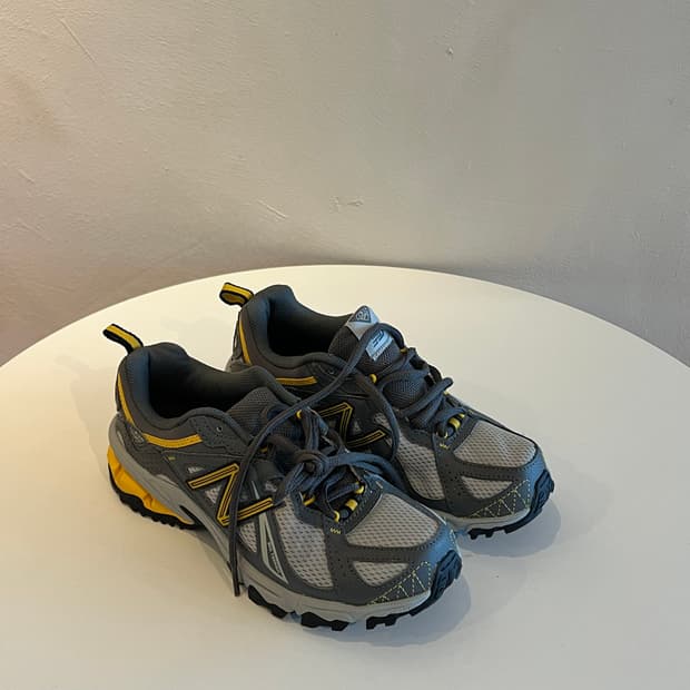 (220) 뉴발란스 트래킹화 610 Jnr 23 '그레이/옐로우' (KJ