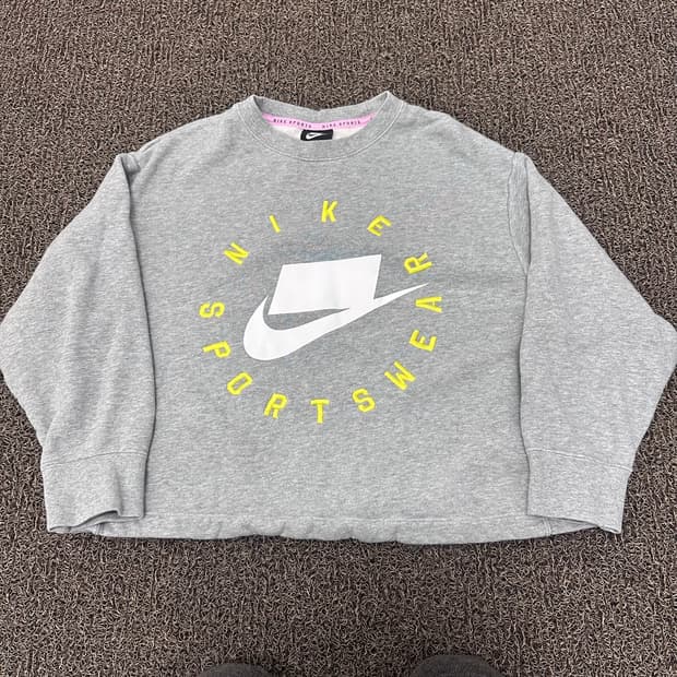 NIKE 나이키 여성 크롭 맨투맨 그레이 L