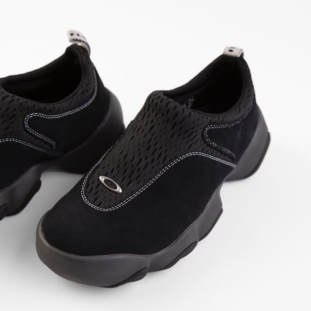 오클리 팩토리팀 스웨이드 메쉬 블랙 240