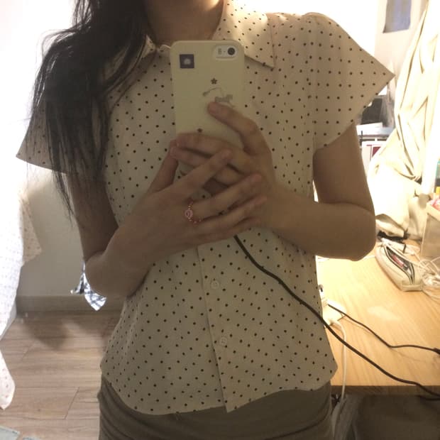 summer dot blouse
