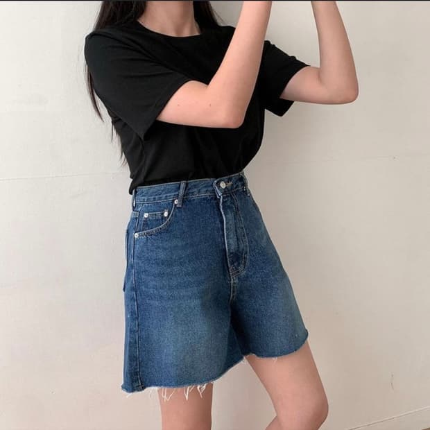 새상품 poster 포스터 데님 쇼츠