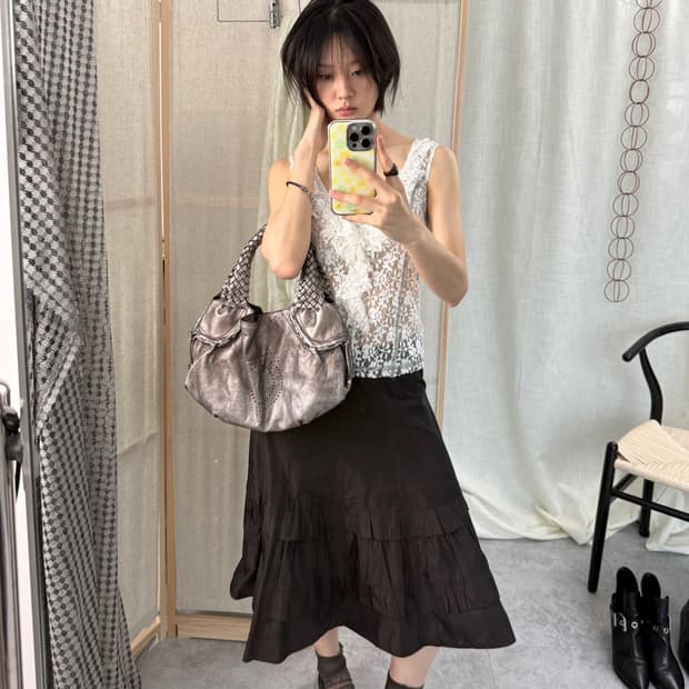 Ritsuko Shirahama 레이스 슬리브리스 탑
