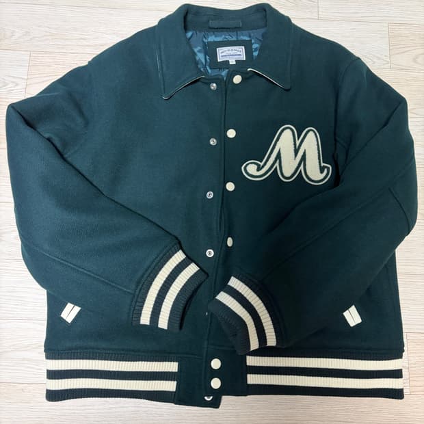 맨인정글 울 바시티(새상품)