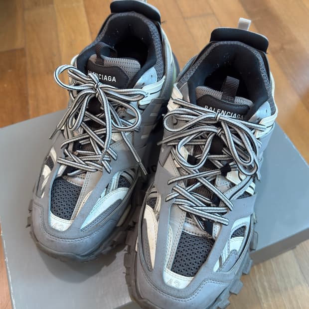 [uk 9] 발렌시아가 트랙 스니커즈 그레이 화이트