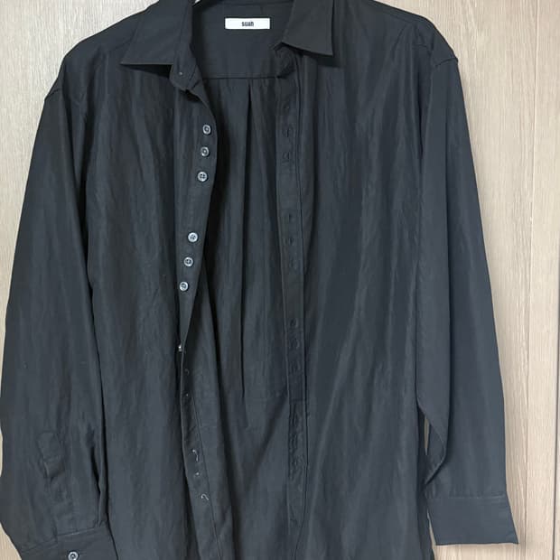 (새상품) suah 수아 셔츠 2사이즈