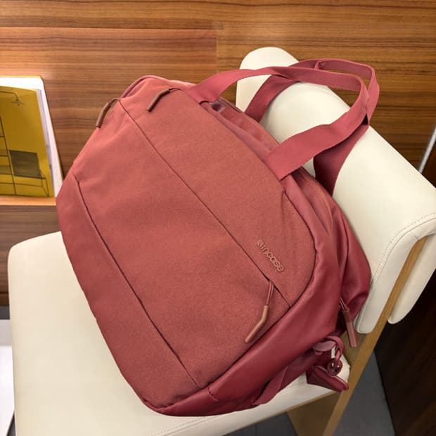 Incase 인케이스 시티 랩탑 더플백 딥레드 23L (여행가방)